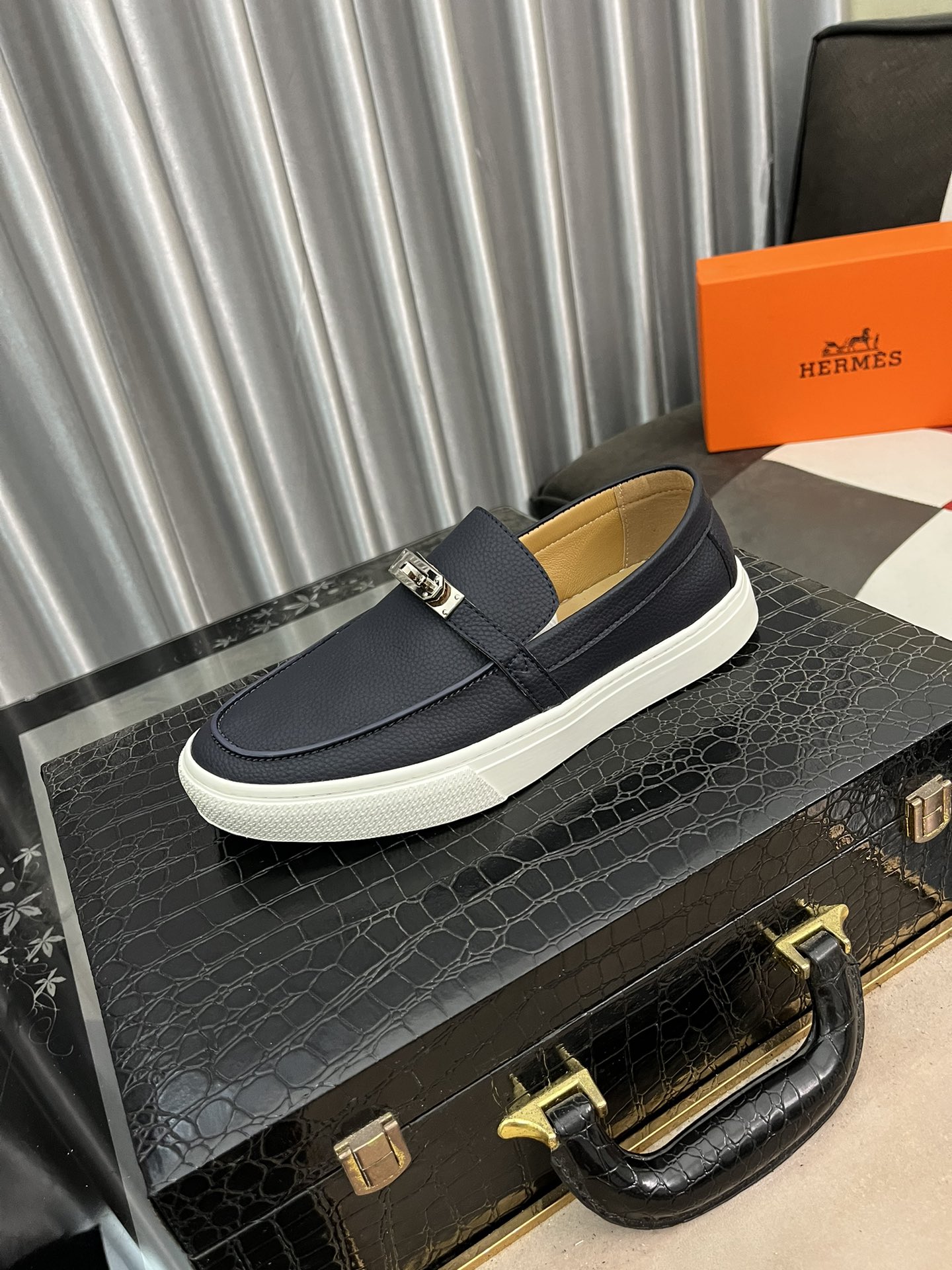 precio de fábrica:** HERMES Hermes ** nuevos zapatos casuales de los hombres, la réplica original de