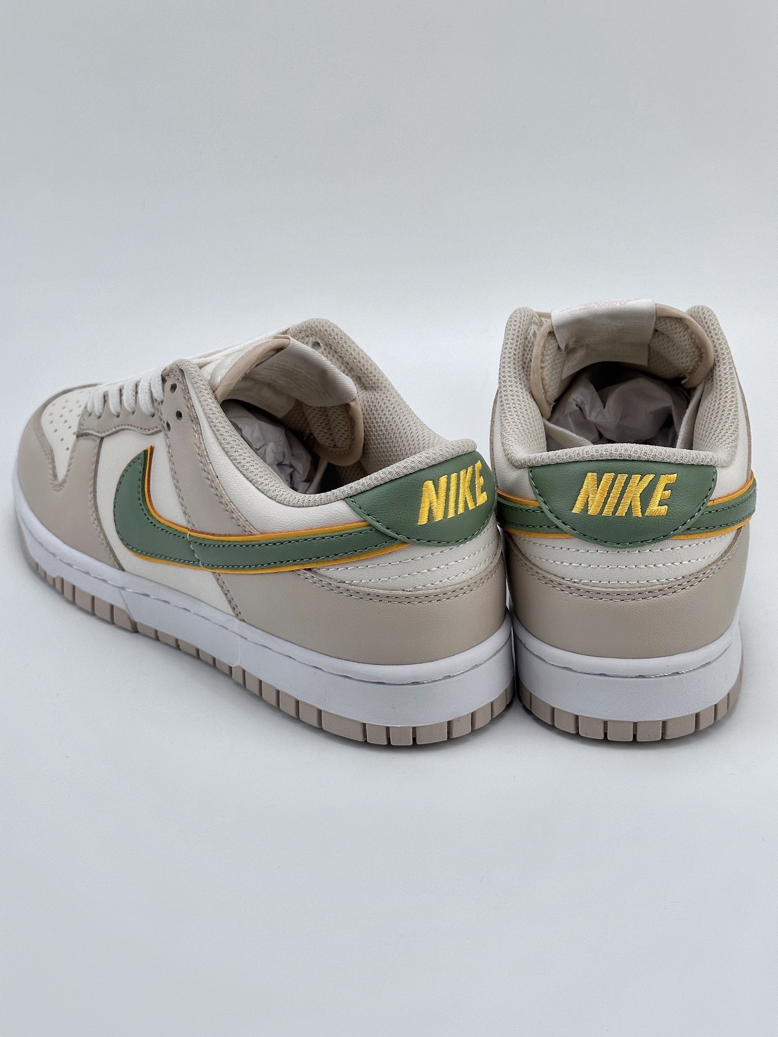 Nike SB Dunk Low Light Tan Yellow Green FQ6869-131