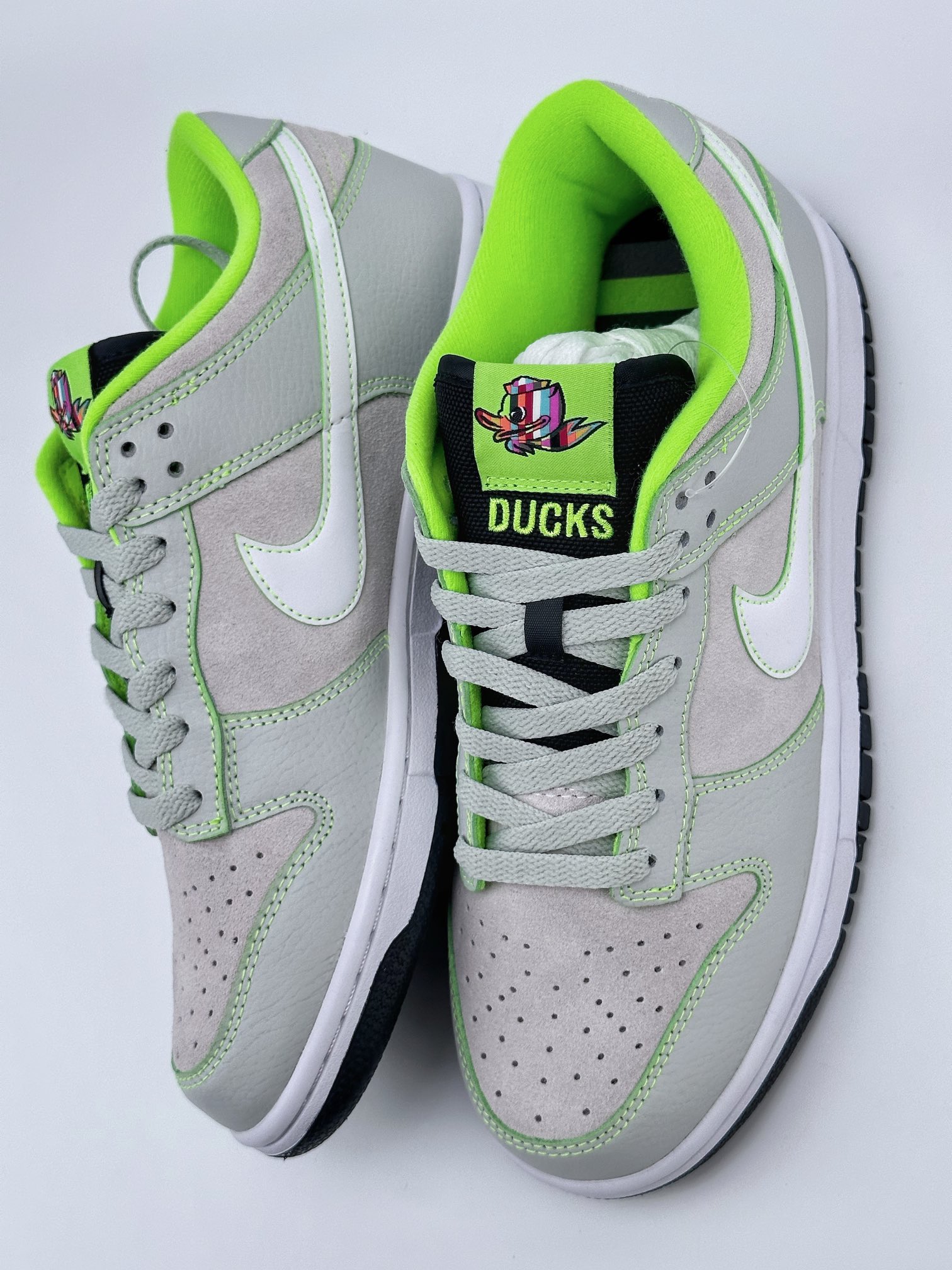 350 Nike SB Dunk Low UO P "University of Oregon" 荧光绿 FQ7260-001