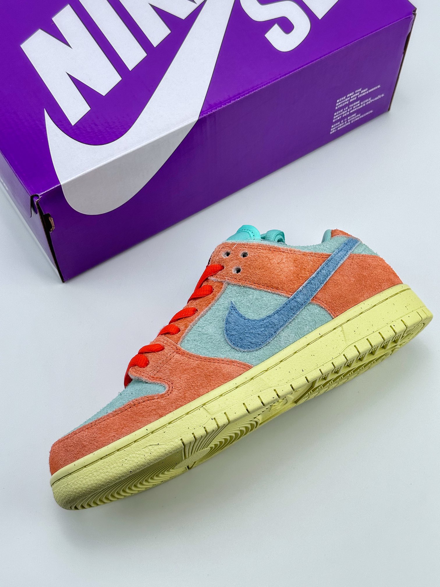 Nike SB Dunk Low Noise Aqua Orange Blue DV5429-800