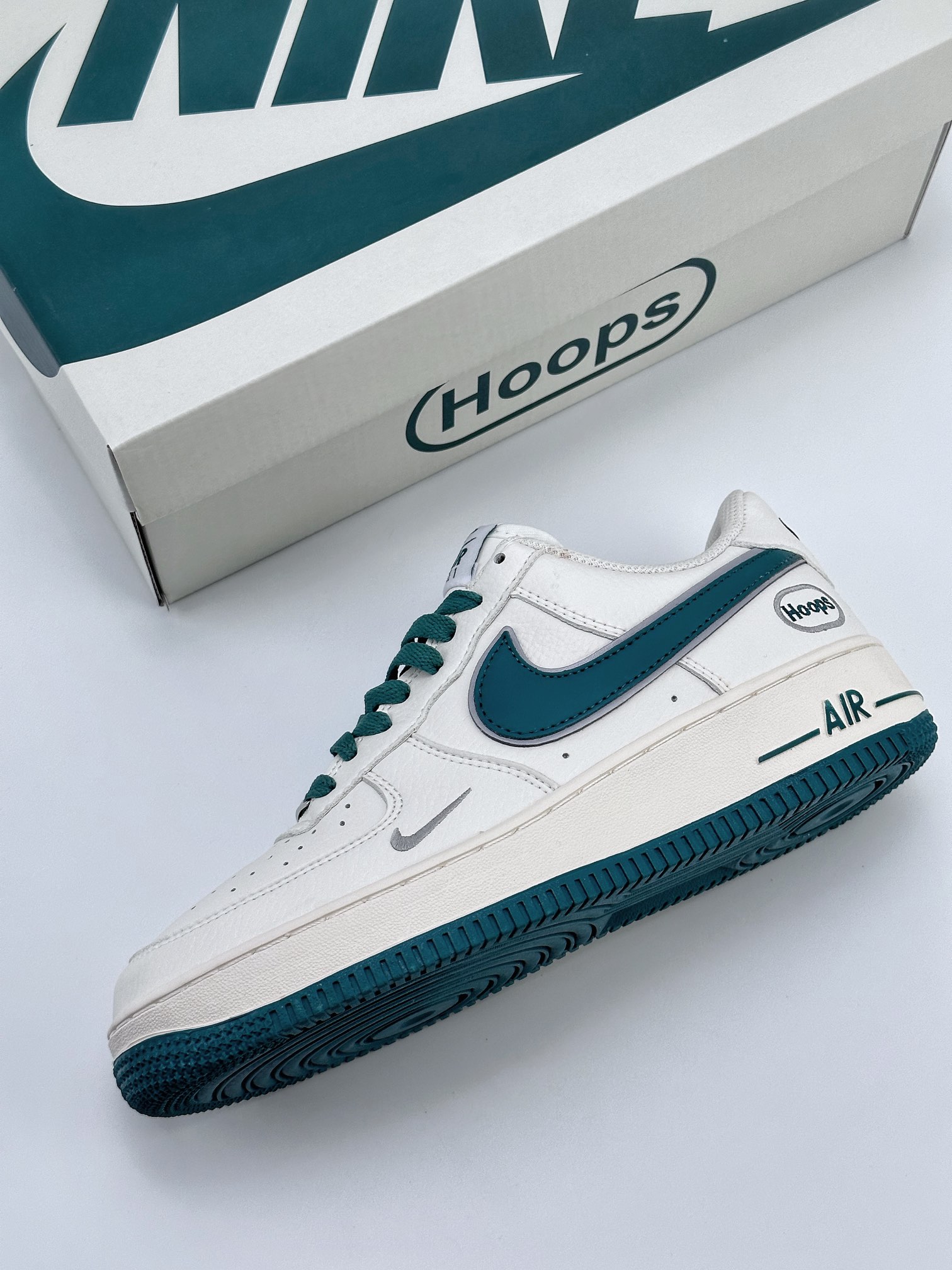 Nike Air Force 1 Low 07 x Hoops 白绿 HP2369-001