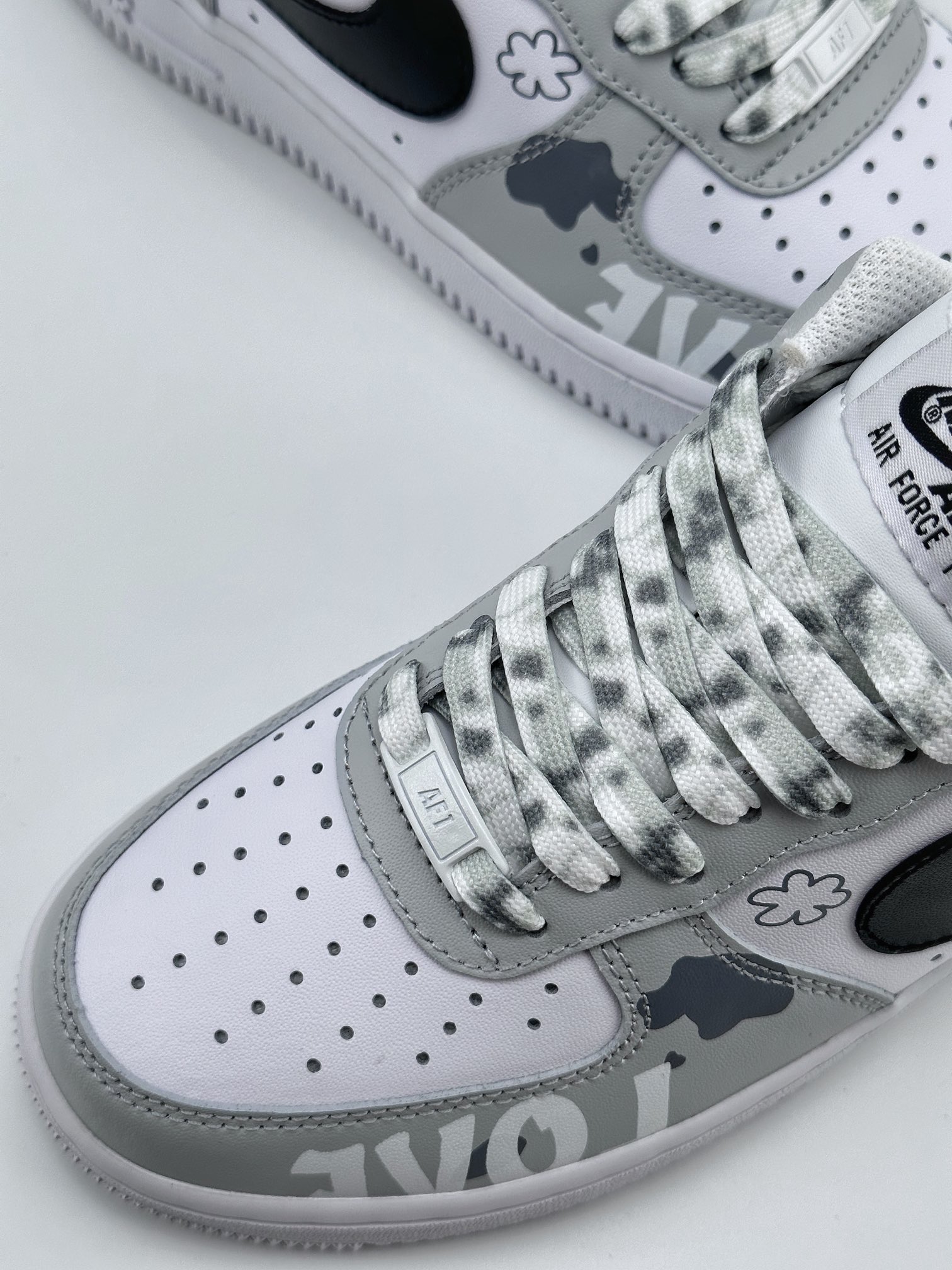 Nike Air Force 1 Low 07 Grey and White Floral CW2288-665