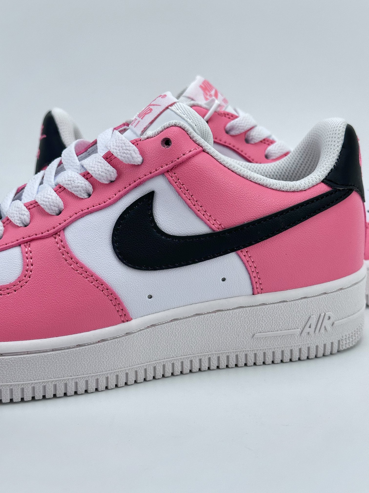 Nike Air Force 1 Low 07 White Black Macho Pink FQ6850-621