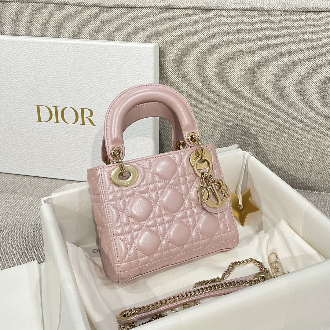 디올 Lady Dior 17cm 핑크 양가죽 까나쥬 백 레플리카