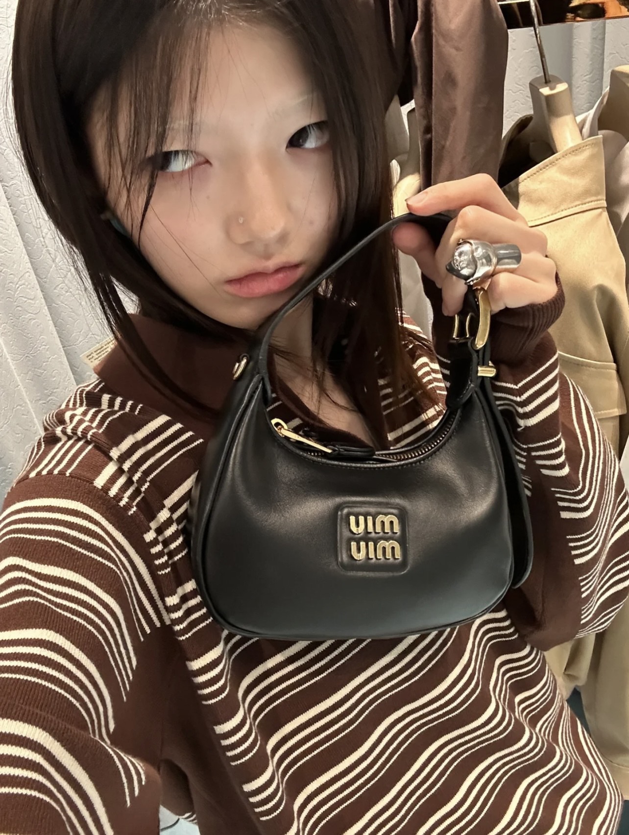 Miu Miu miumiuhobo black
