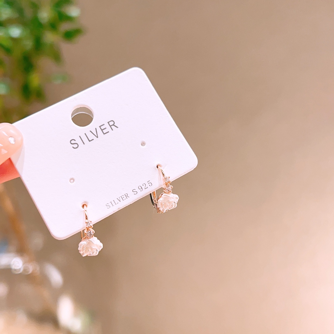 Low Allergy Silver Ear Cuffs Premium New Year Silver