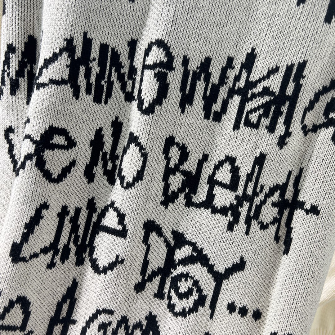 Stussy FW22 Collection: Hand-Knitted Sweaters and Street Style T-Shirts - 图片 9