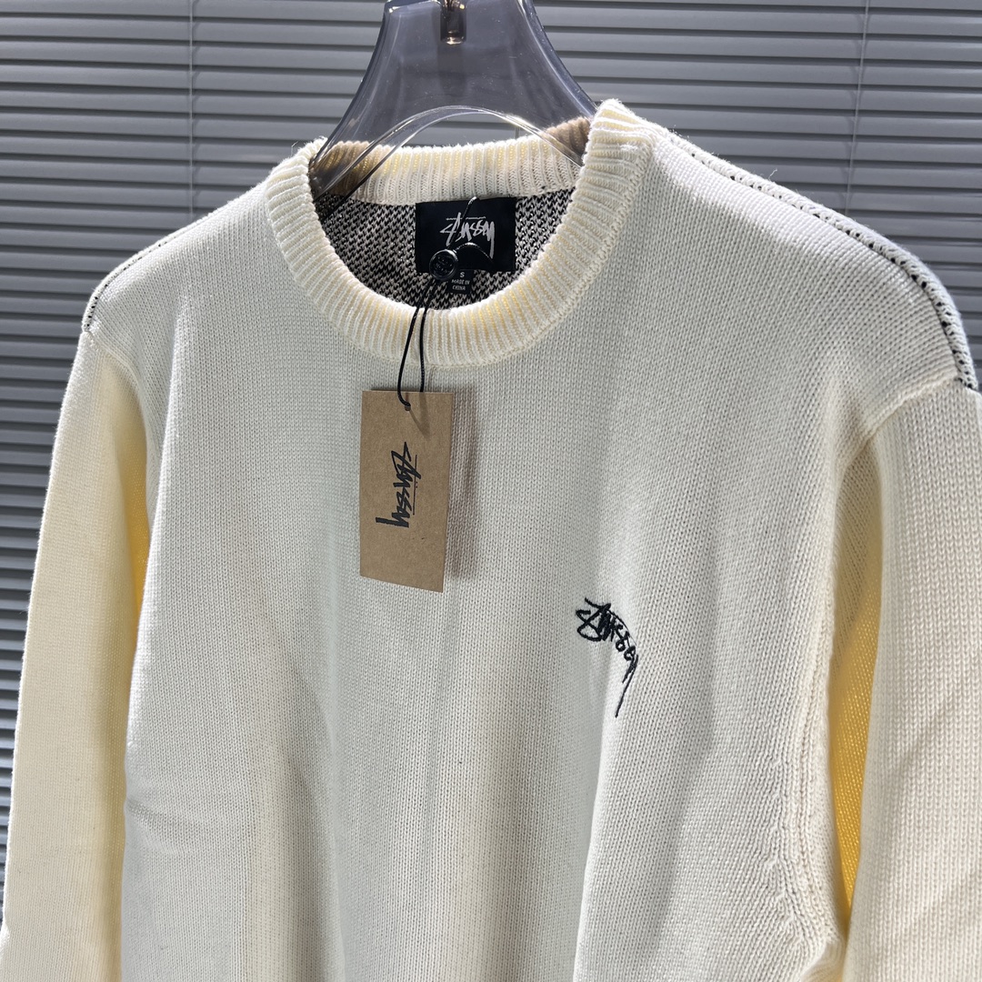 Stussy FW22 Collection: Hand-Knitted Sweaters and Street Style T-Shirts - 图片 6