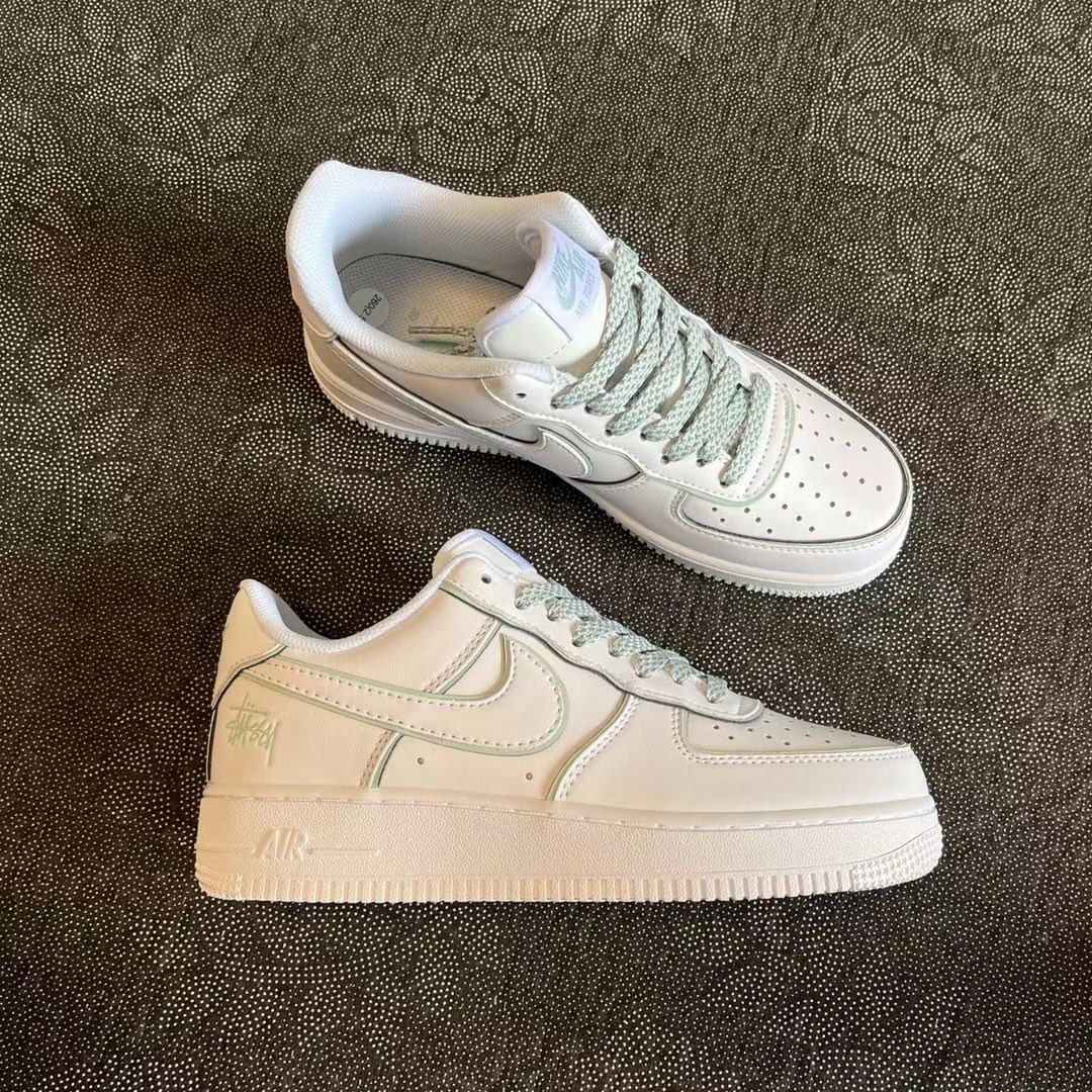 ? 正品定制 Af1 斯图西联名系列 浅白绿绿配色低帮板鞋 ?