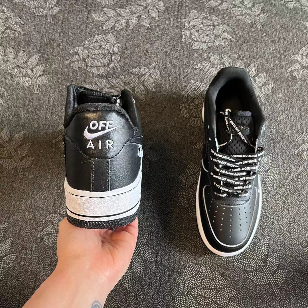 ? 正品定制 Af1 OFF White联名系列 黑白配色低帮板鞋 ?