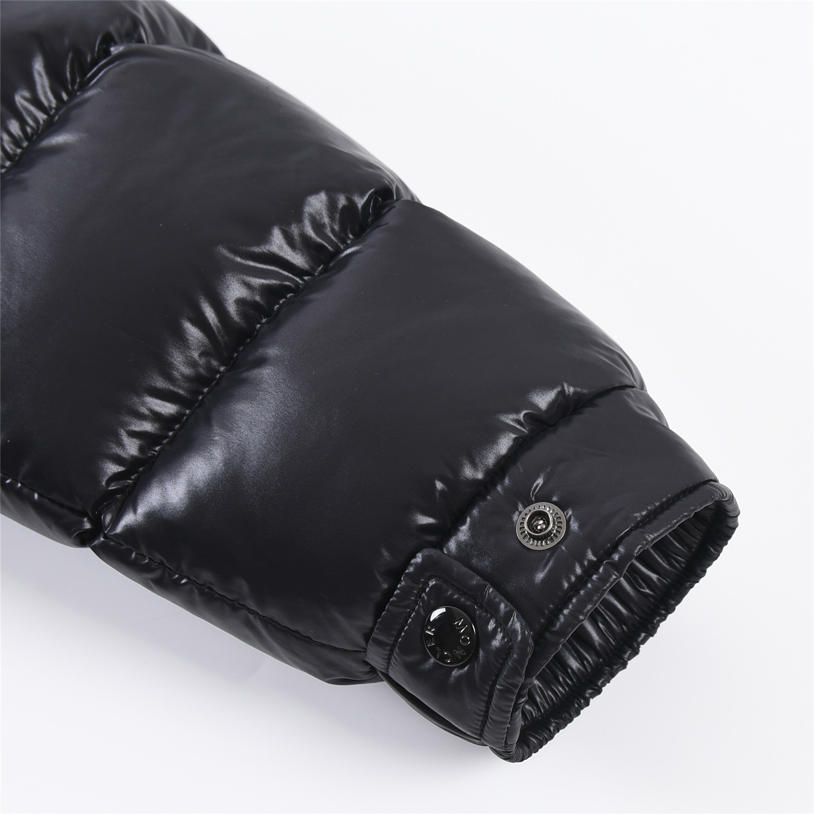 Moncler 蒙口 MAYA短款羽绒服 - 高性能なスキーウェア