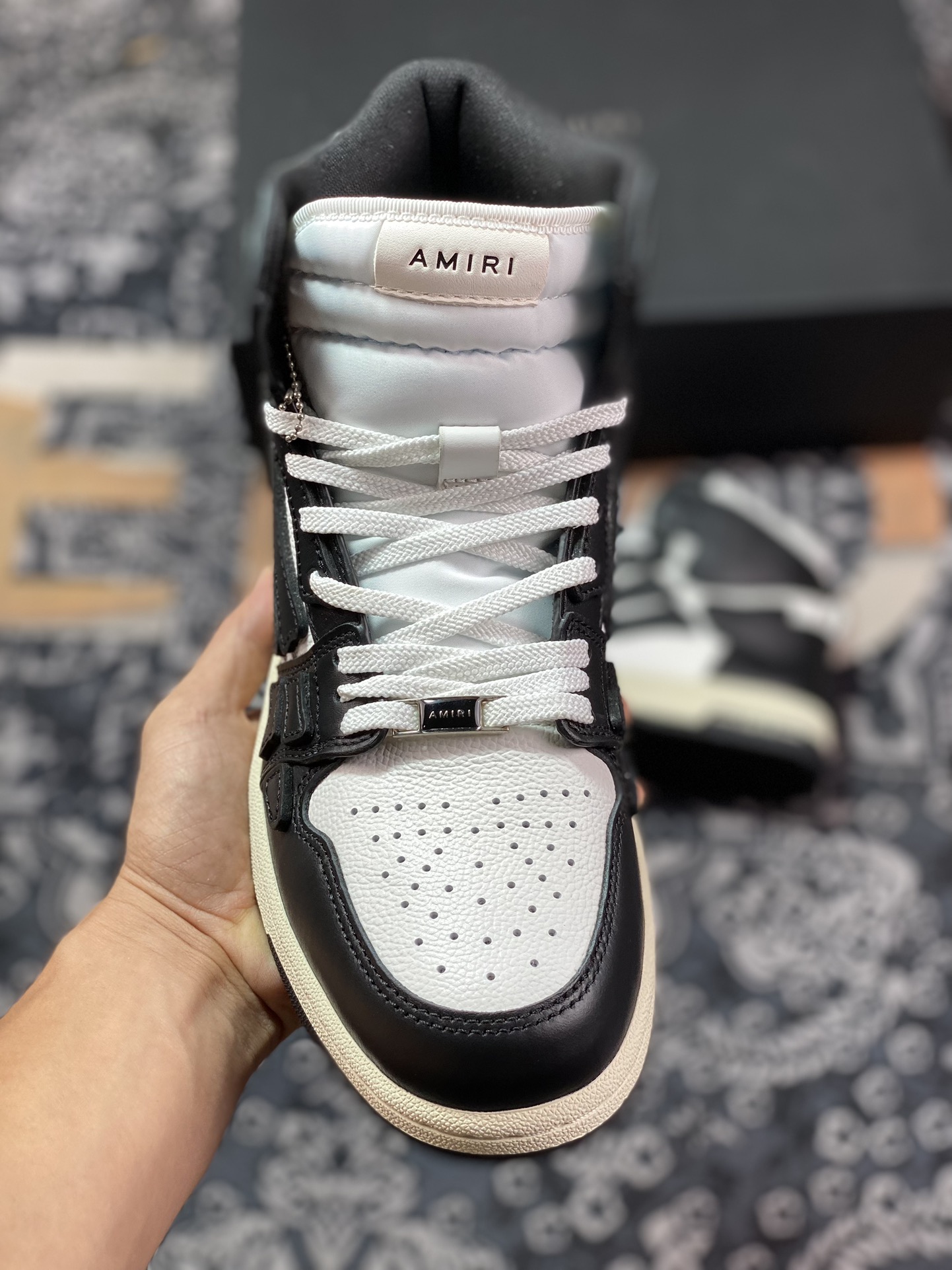 The best version of Amiri Skeleton Low-Skel top Sneakers on the market