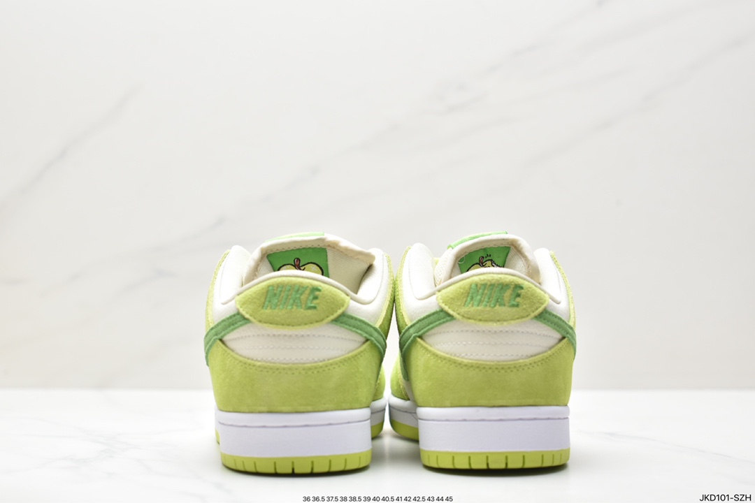 Nike SB Zoom Dunk Low Sneakers DM0807-300