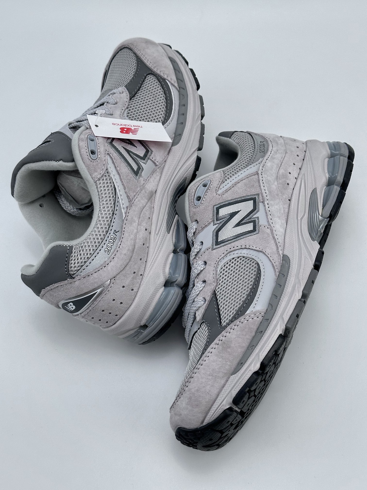 NewBalance2002R Retro item correct version ML2002RO