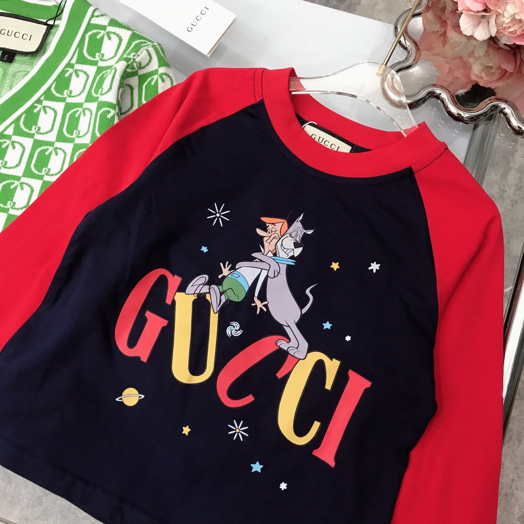 Limited Edition GUCC* 2023/SS: Stylish Long-Sleeved Knitwear Sets with Classic GGLogo Design - 图片 4