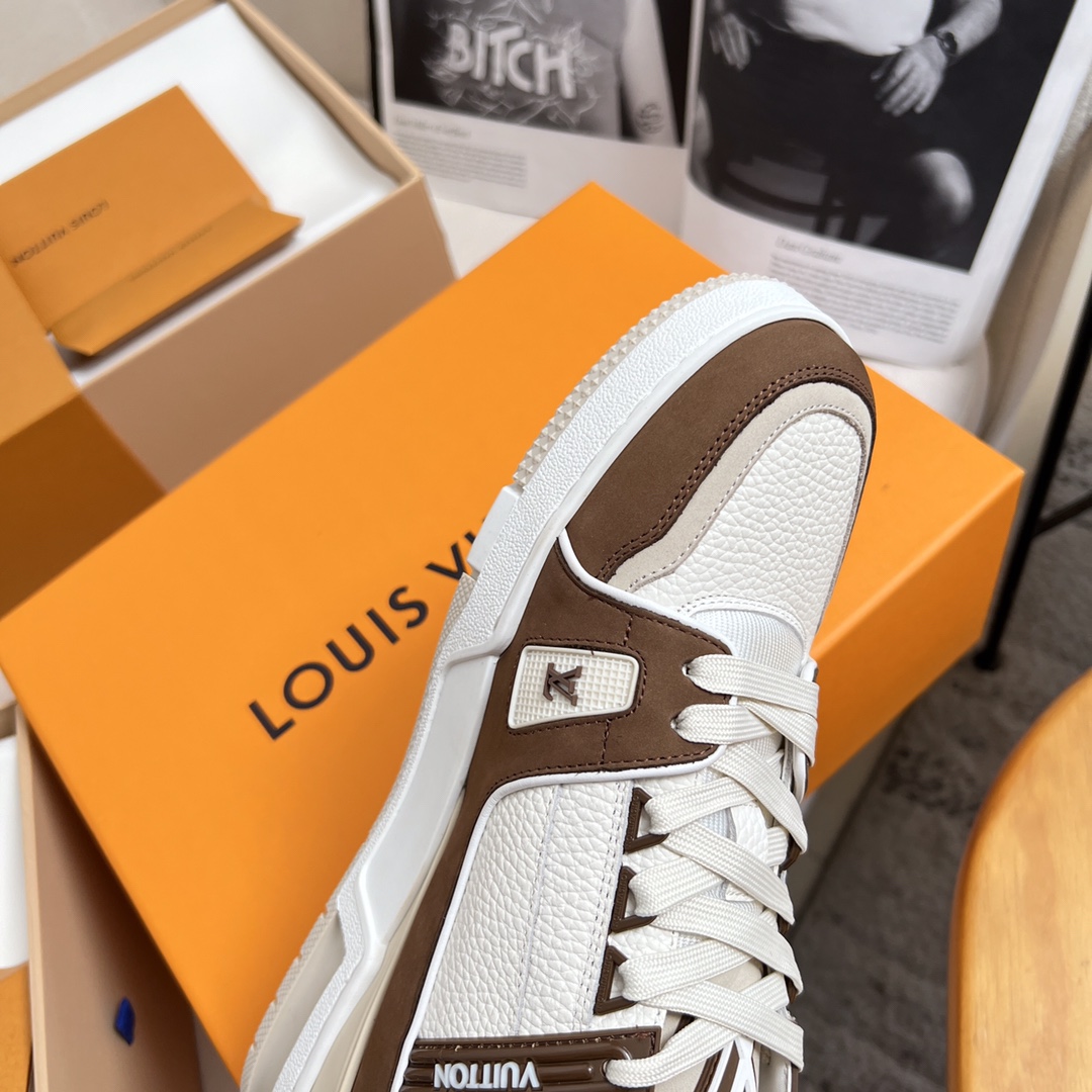 Louis Vuitton Louis Vuitton