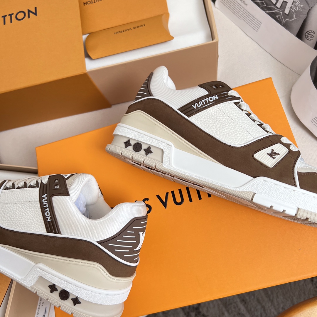 Louis Vuitton Louis Vuitton