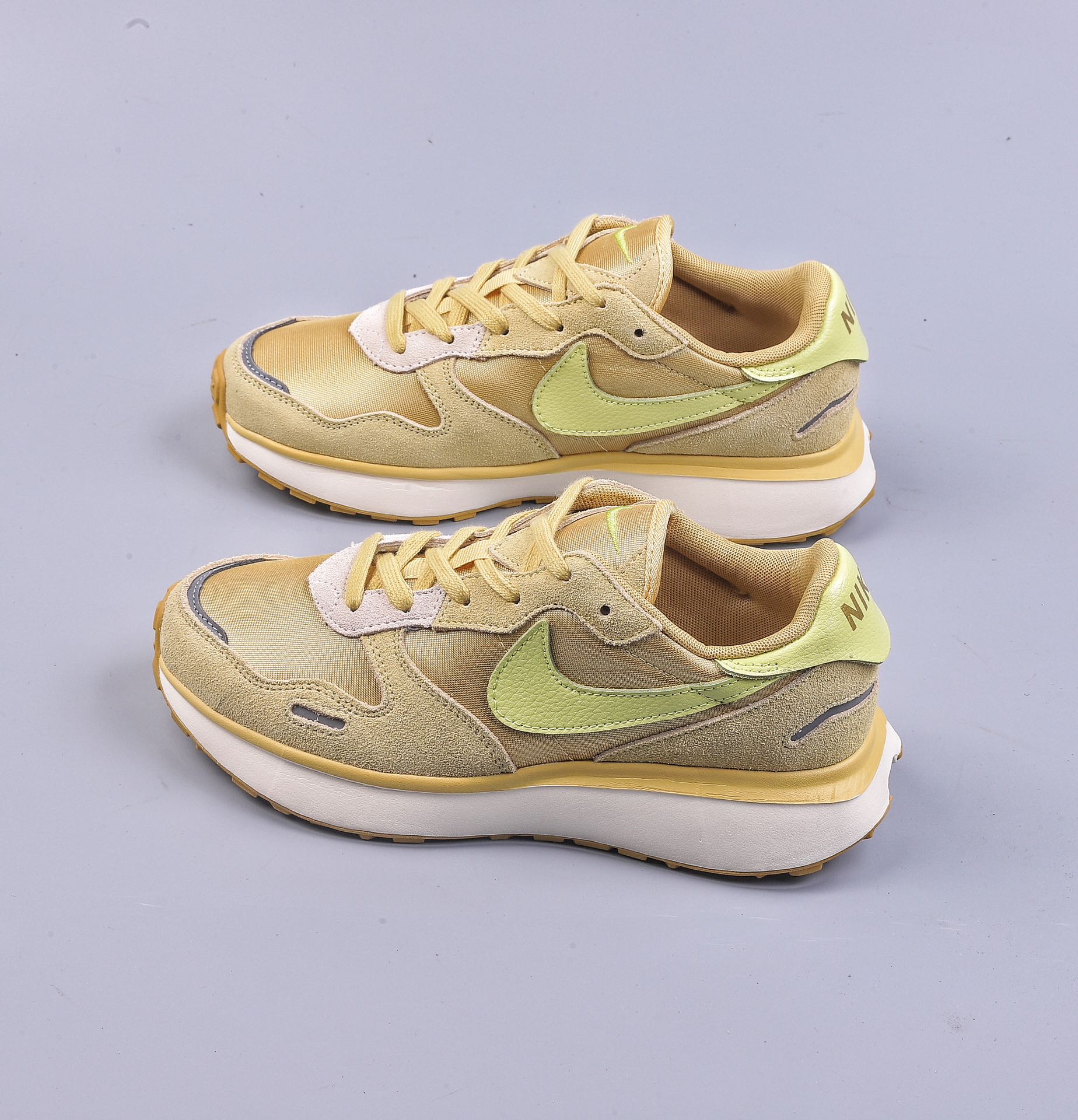 200 Nike Waffle Phoenix Waffl 复古运动休闲跑步鞋  FJ1409-700