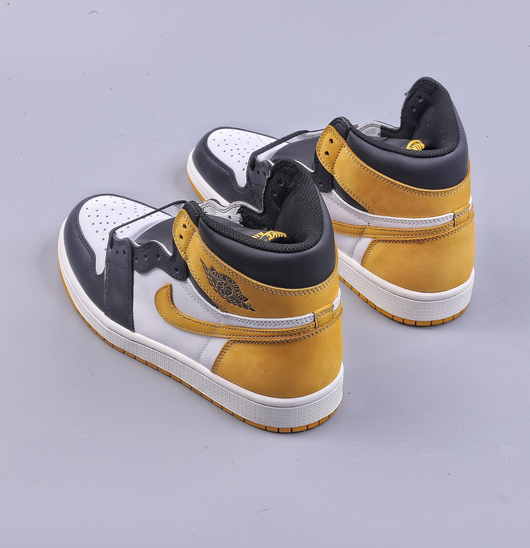 外贸版 Air Jordan AJ1 Retro High 六冠王黑黄脚趾 555088-109