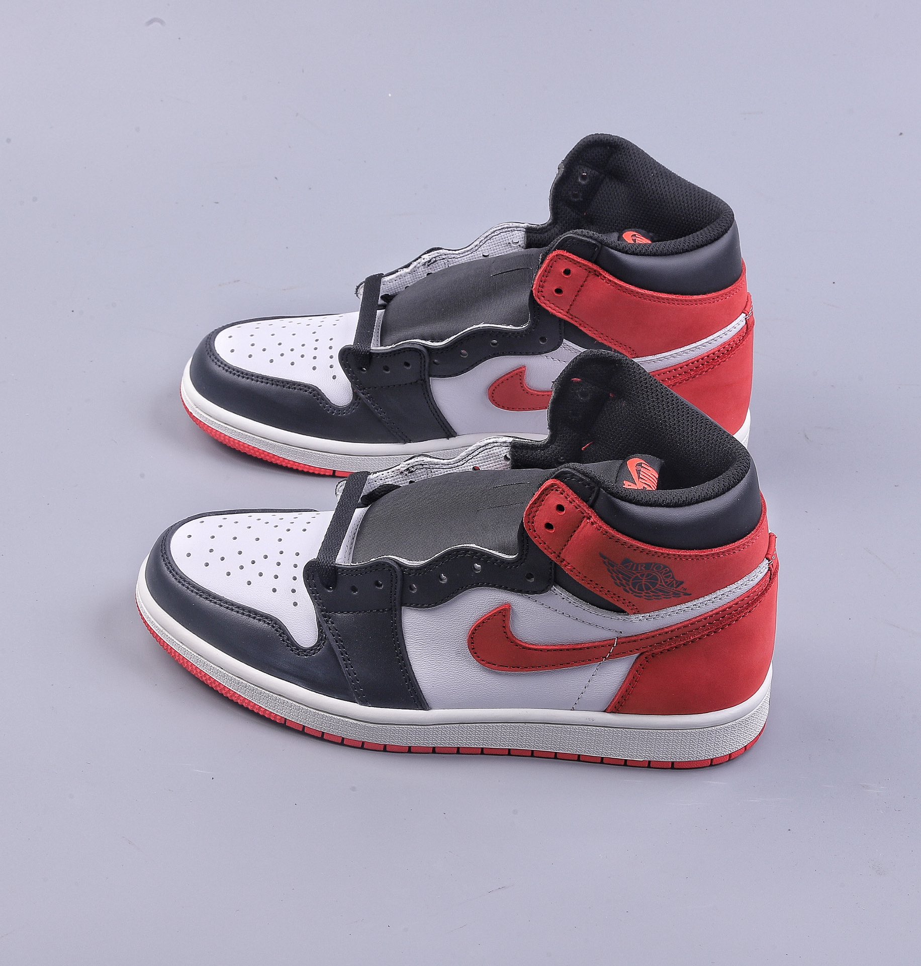 外贸版 Air Jordan AJ1 Retro High 六冠王黑红脚趾 555088-112