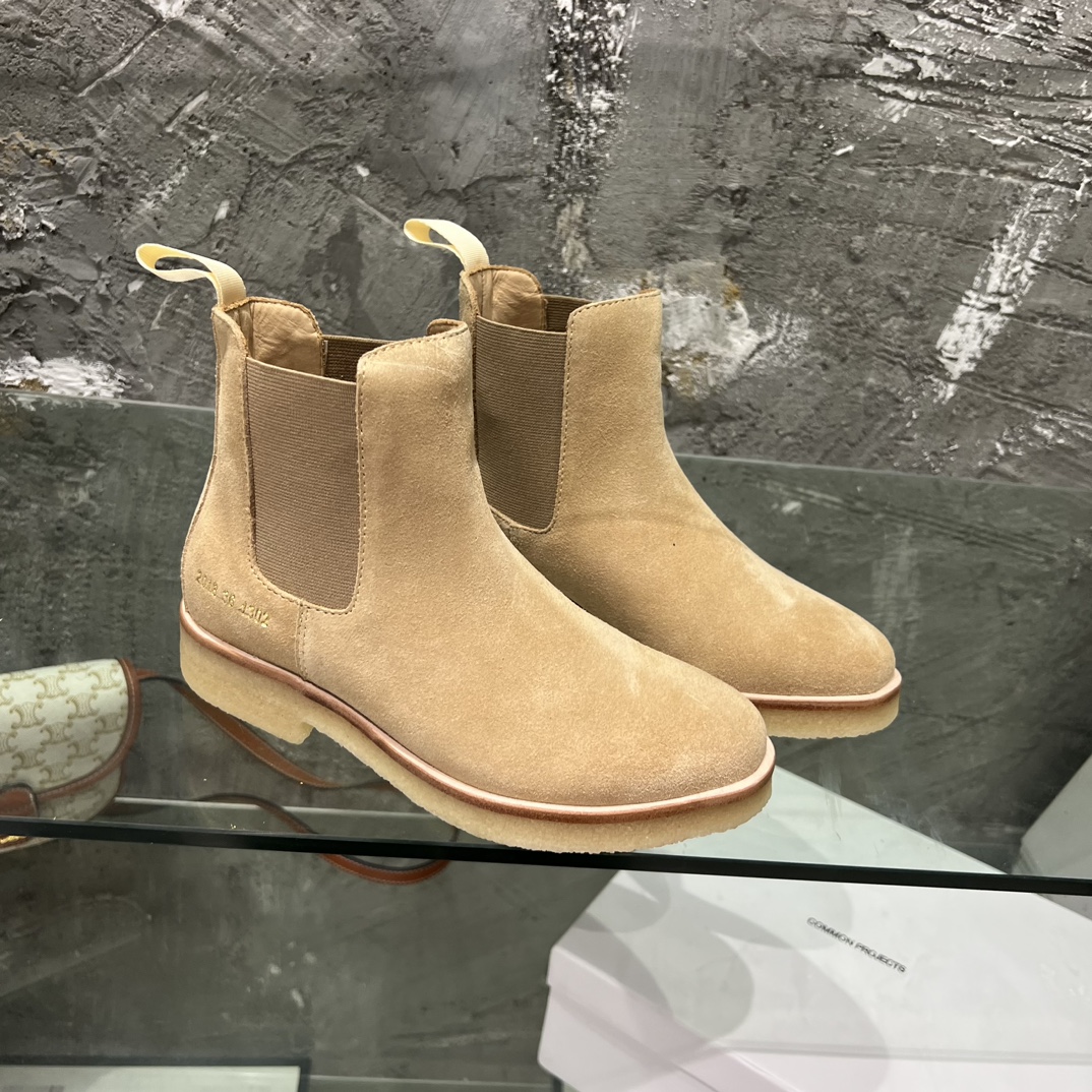 Versatile Common Projects Chelsea Boots for All Seasons: Unisex Sizes 35-40 (Women) and 39-45 (Men) - 图片 3