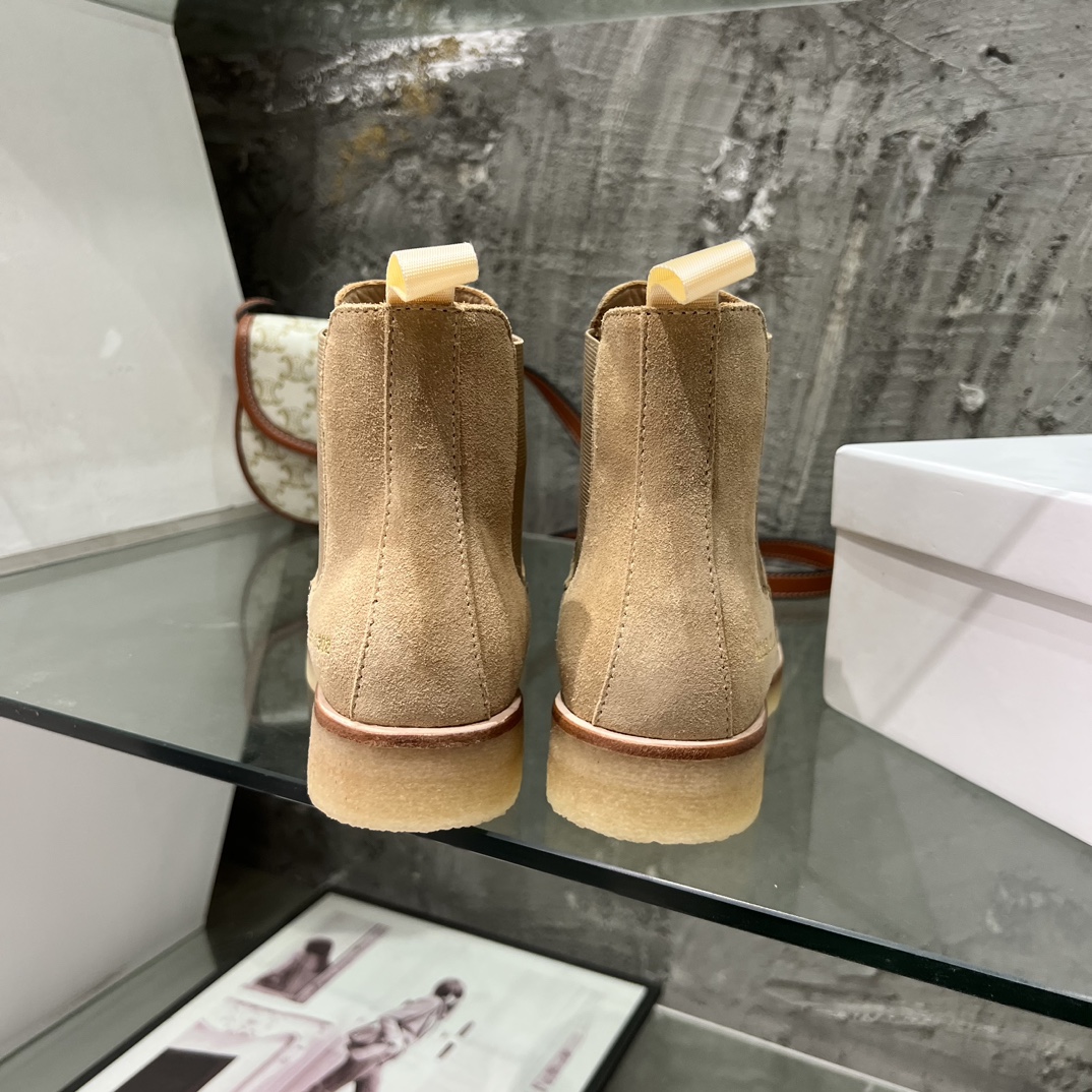 Versatile Common Projects Chelsea Boots for All Seasons: Unisex Sizes 35-40 (Women) and 39-45 (Men) - 图片 8
