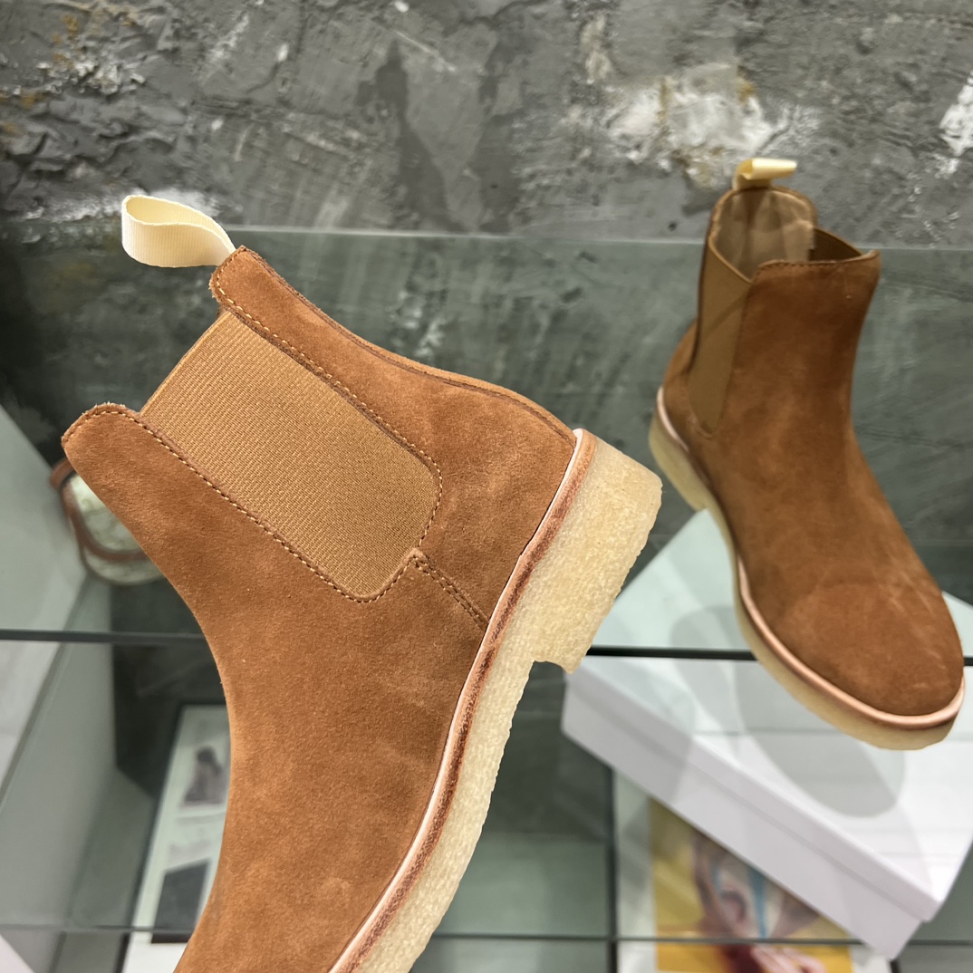 Timeless Unisex Common Projects Chelsea Boots for Year-Round Wear - 图片 5