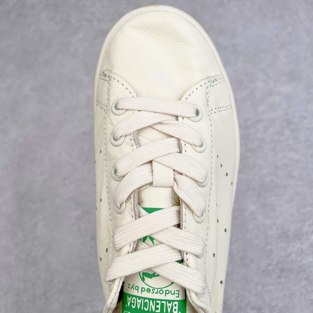 图片[4]-💰160 ＃纯原福利‼Balenciaga x Adidas Originals StanSmith 巴黎世家阿迪达斯联名款史密斯做旧风运动鞋 设计简洁 其流线鞋头设计和疏孔三间成为全球的时尚指标 这种皮革运动鞋配备饰有三叶标志的鞋踭垫 皮革衬里缔造舒适的穿着体验 尺码 35 36 37 38 39 40 41 42 43 44 45 编码：Xby2936030-运动鞋