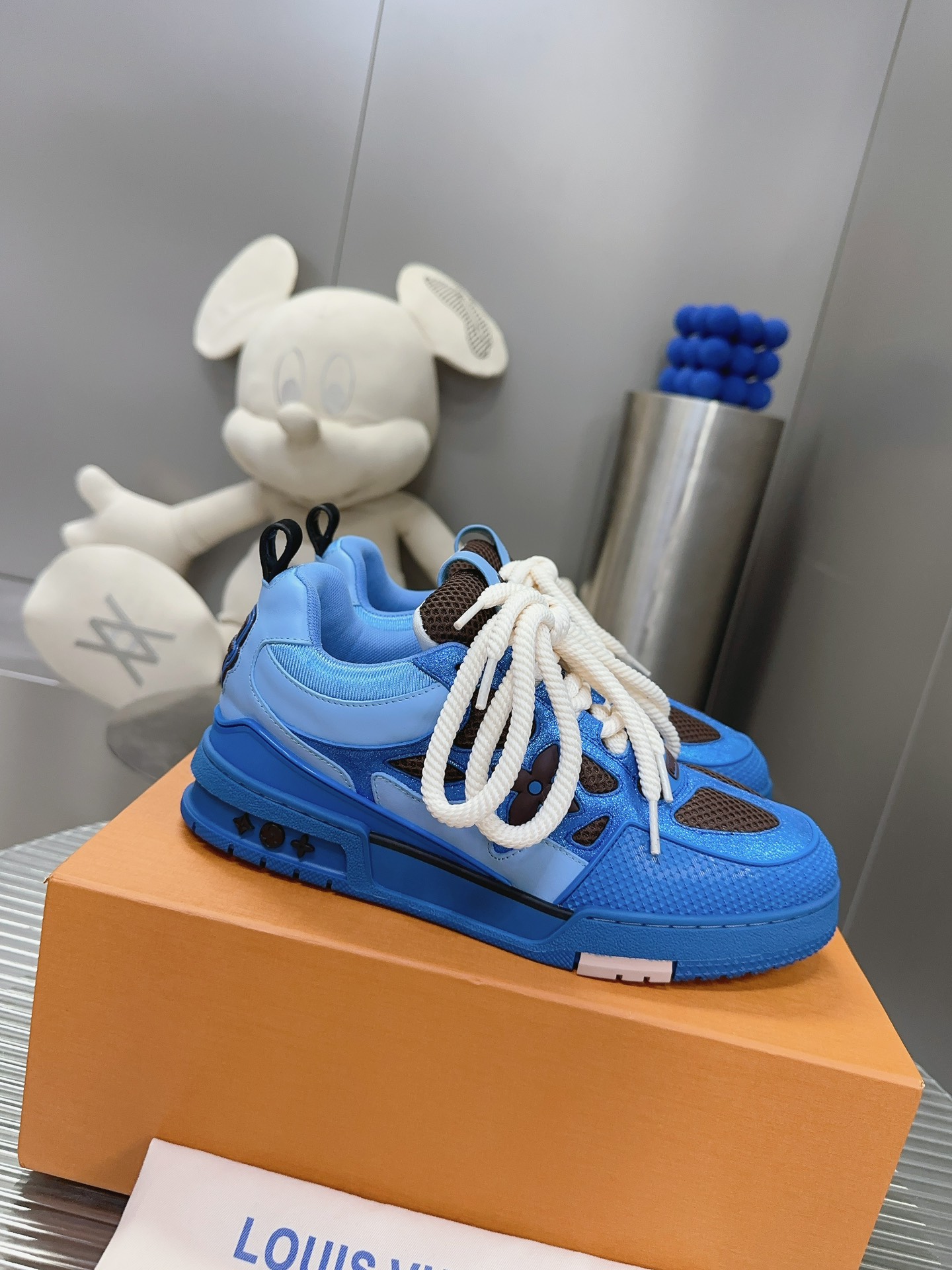 Louis Vuitton 顶版 𝟐𝟎𝟐𝟑/𝐒𝐒 𝐧𝐞𝐰 路易威登走秀滑板鞋