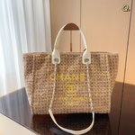 Acheter la première copie de réplique
 Chanel Sacs À Main Broderie fleurs La plage