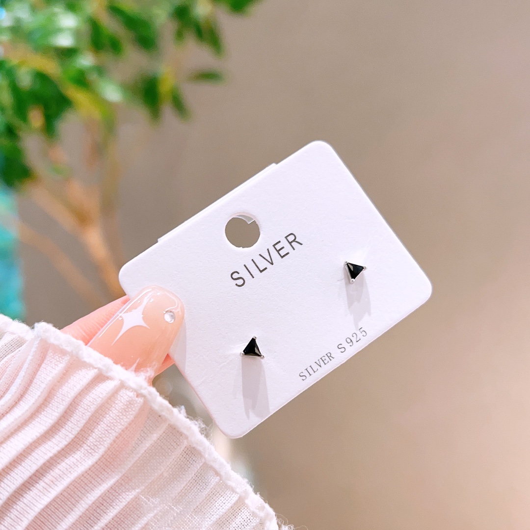 森ガール高品質シルバーイヤリングゴールド 先生の日