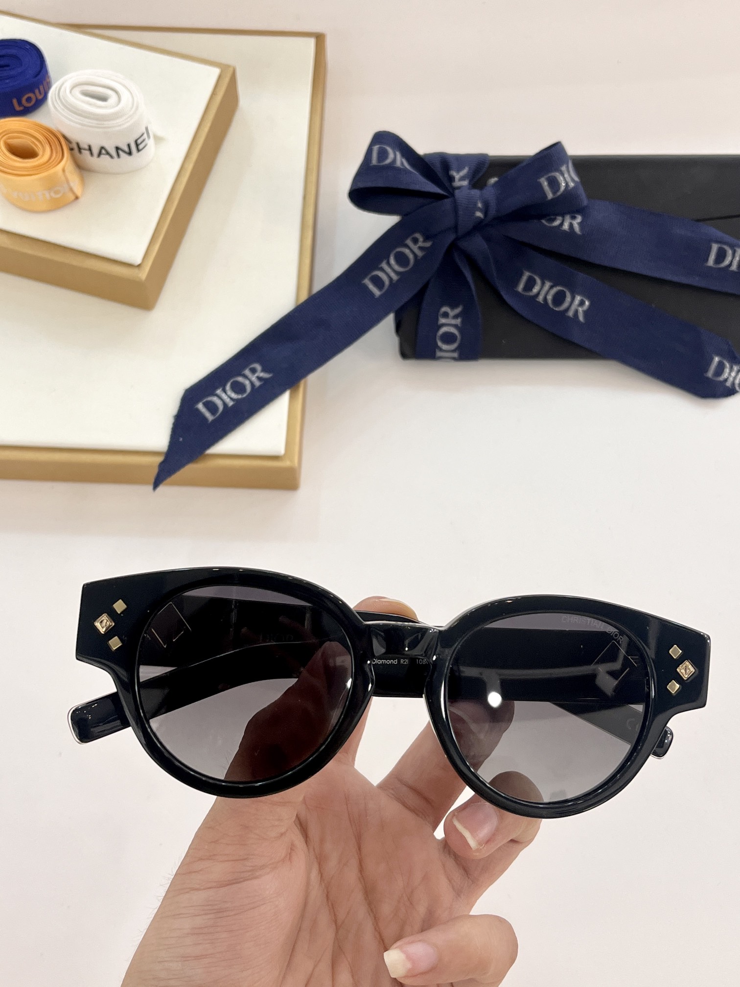  DIO* CD 
DIAMOND R2I
SIZE：49口21-145
