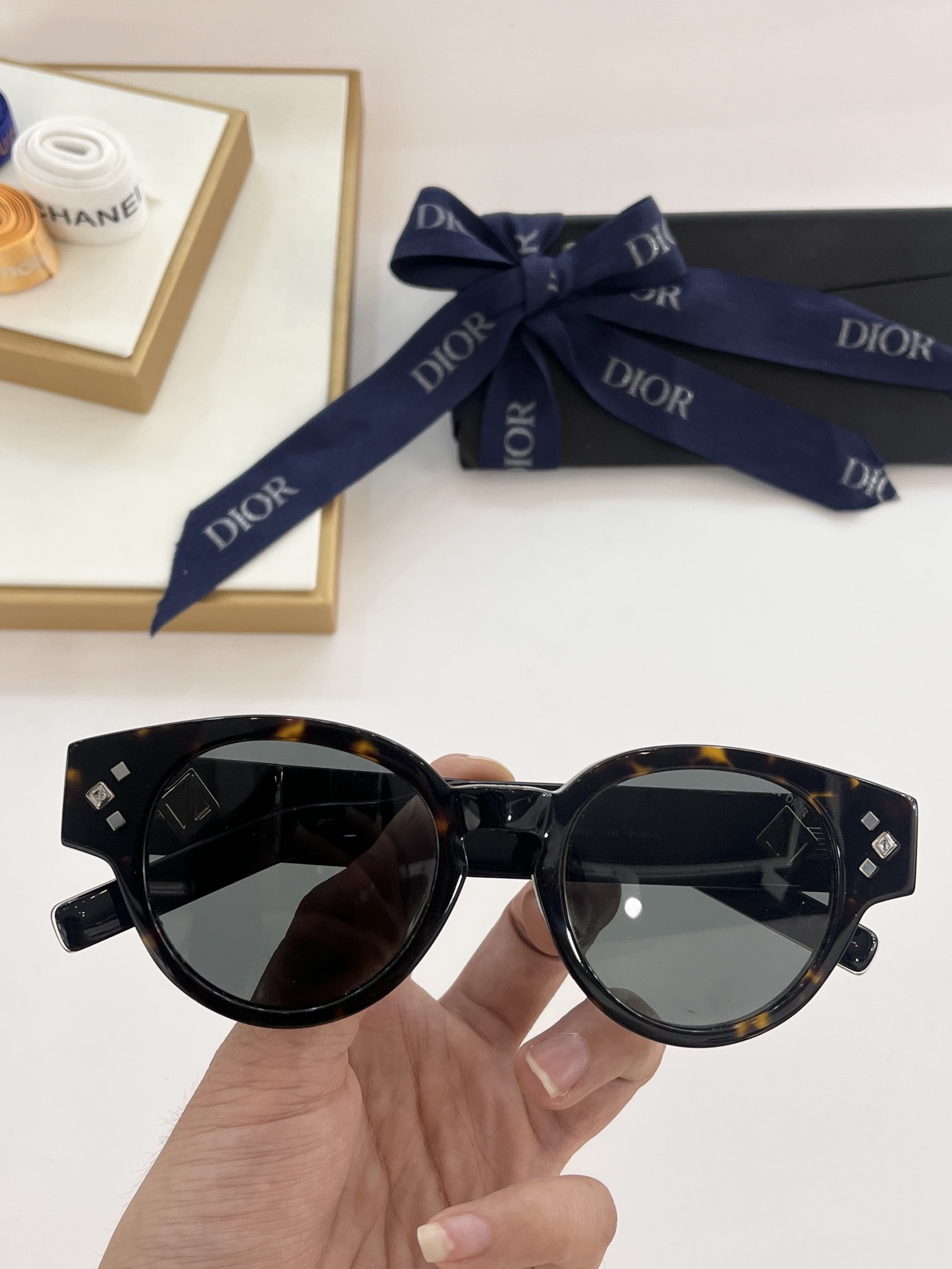  DIO* CD 
DIAMOND R2I
SIZE：49口21-145

