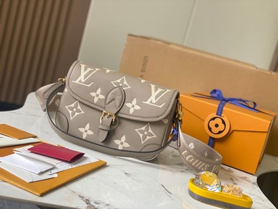 Louis Vuitton LV Diane Bags Handbags Elephant Grey Empreinte​ M46386