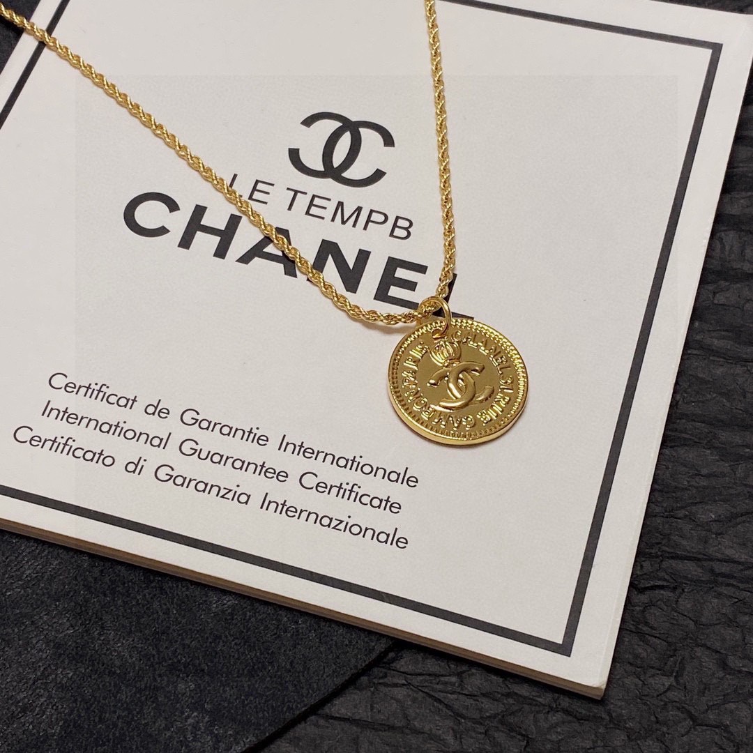 香奈儿Chanel钱币项链这一季度的