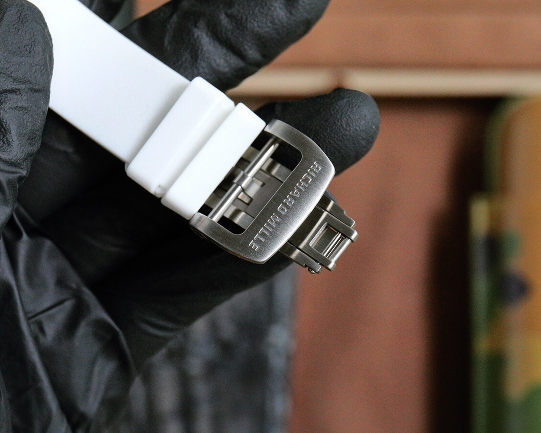 Richard Mille Ladies RM07-02 Pink Lady Sapphire Watch: Technical Perfection for Women - 图片 7