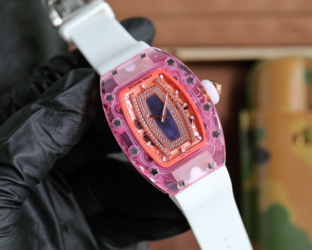 Richard Mille Launches Ladies RM07-02 Pink Lady Sapphire Wristwatch, Combining Style and Technology - 图片 2