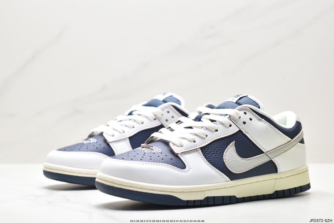 Nike SB Zoom Dunk Low Sneakers FD8775-100