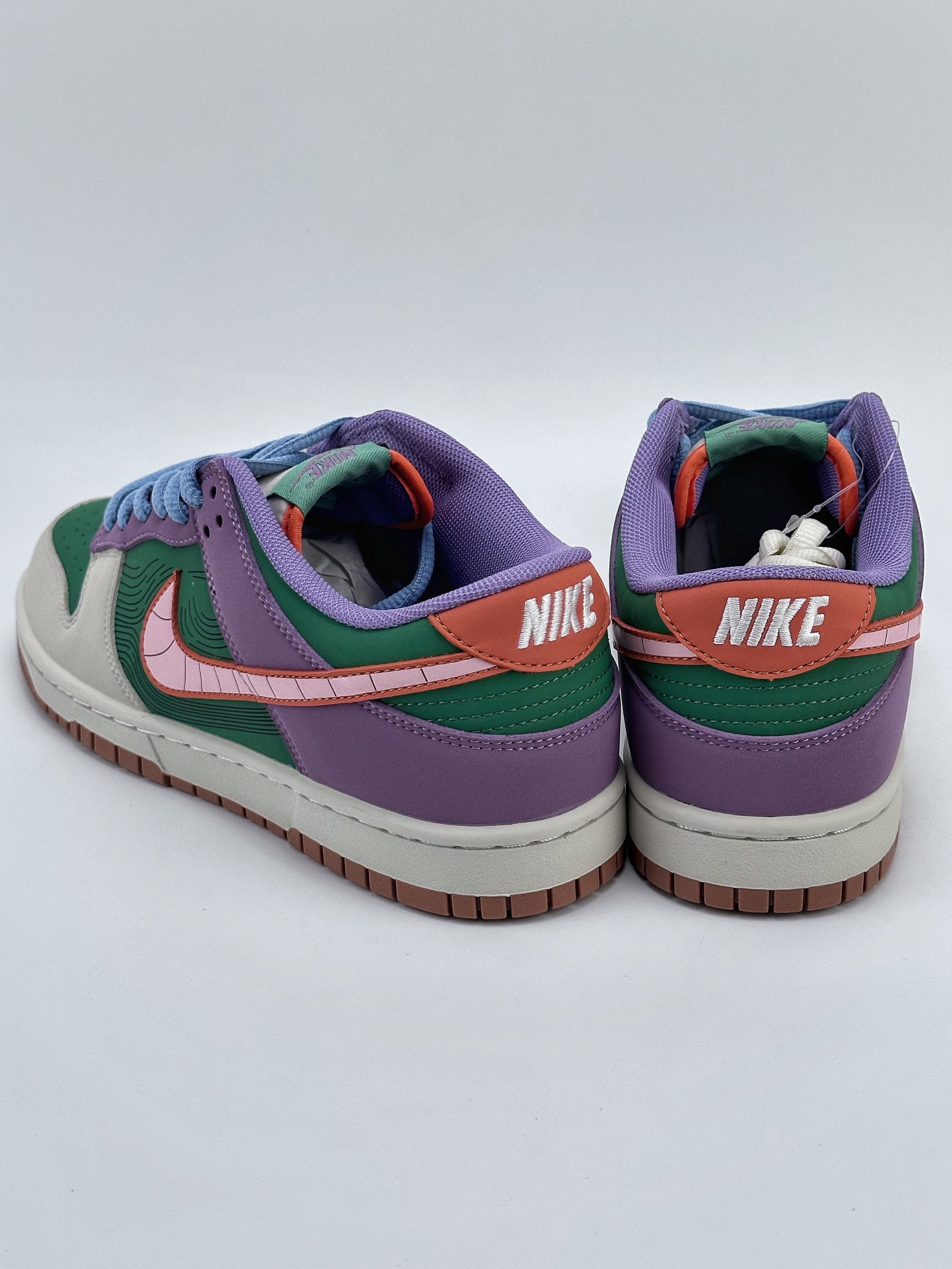 Nike SB Dunk Low Otomo Katsuhiro Summer Style GP1255-027