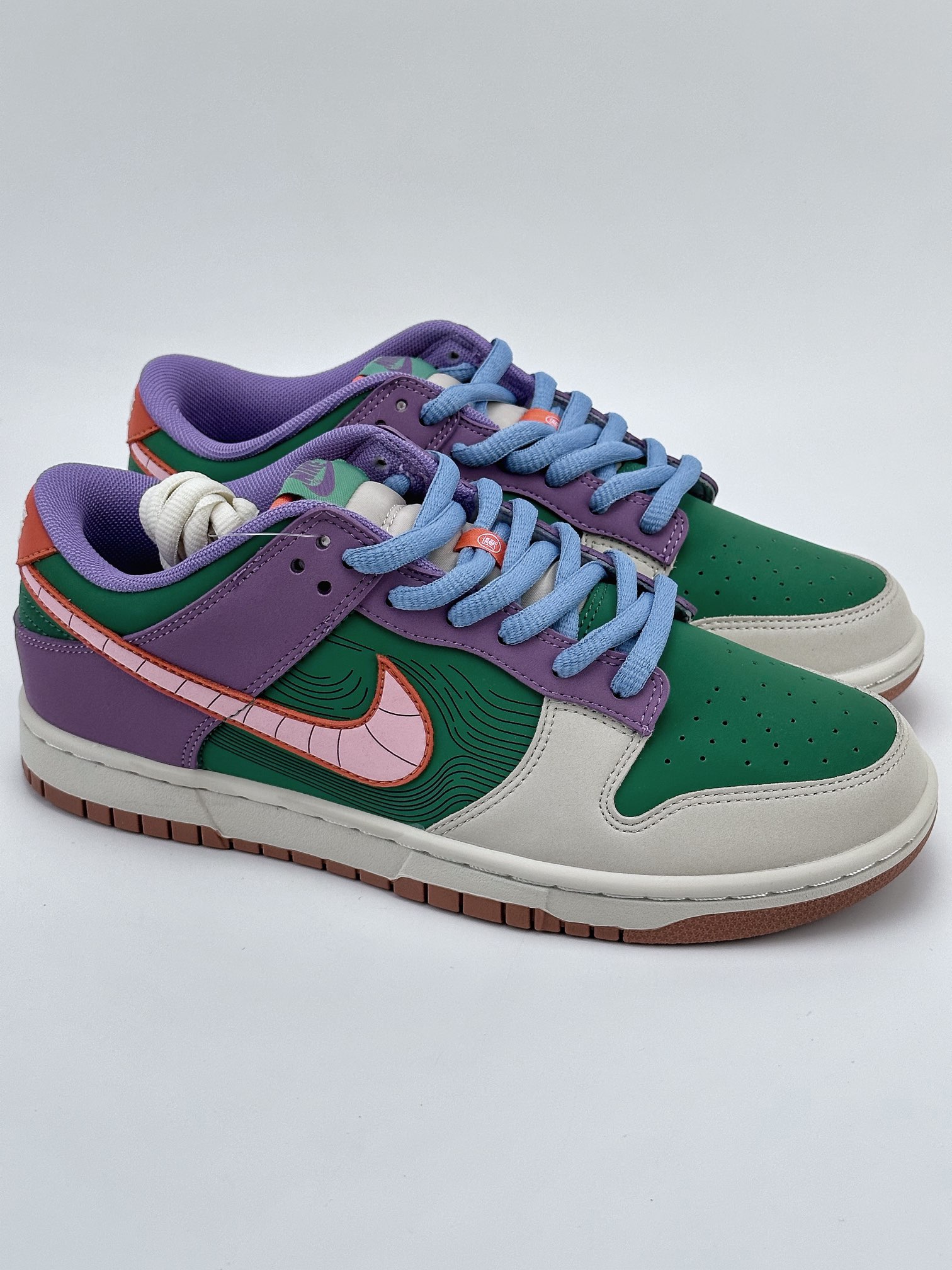 Nike SB Dunk Low Otomo Katsuhiro Summer Style GP1255-027