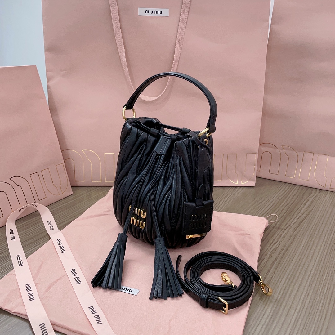 [Miu Miu Women