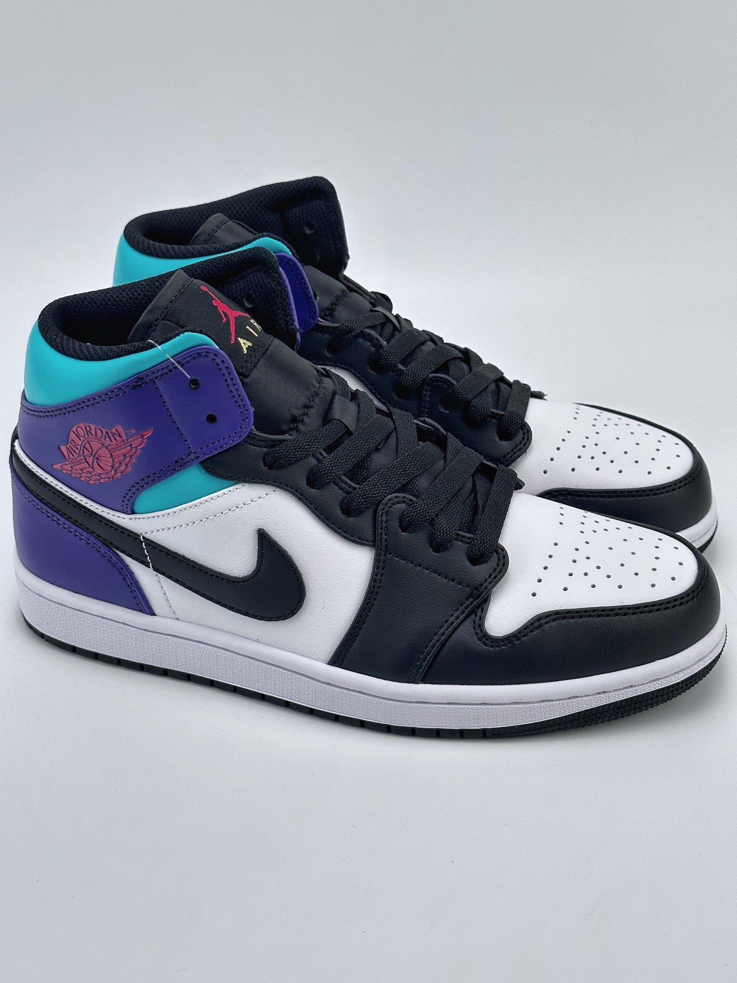 Air Jordan 1 Mid Black White Purple DQ8426-154