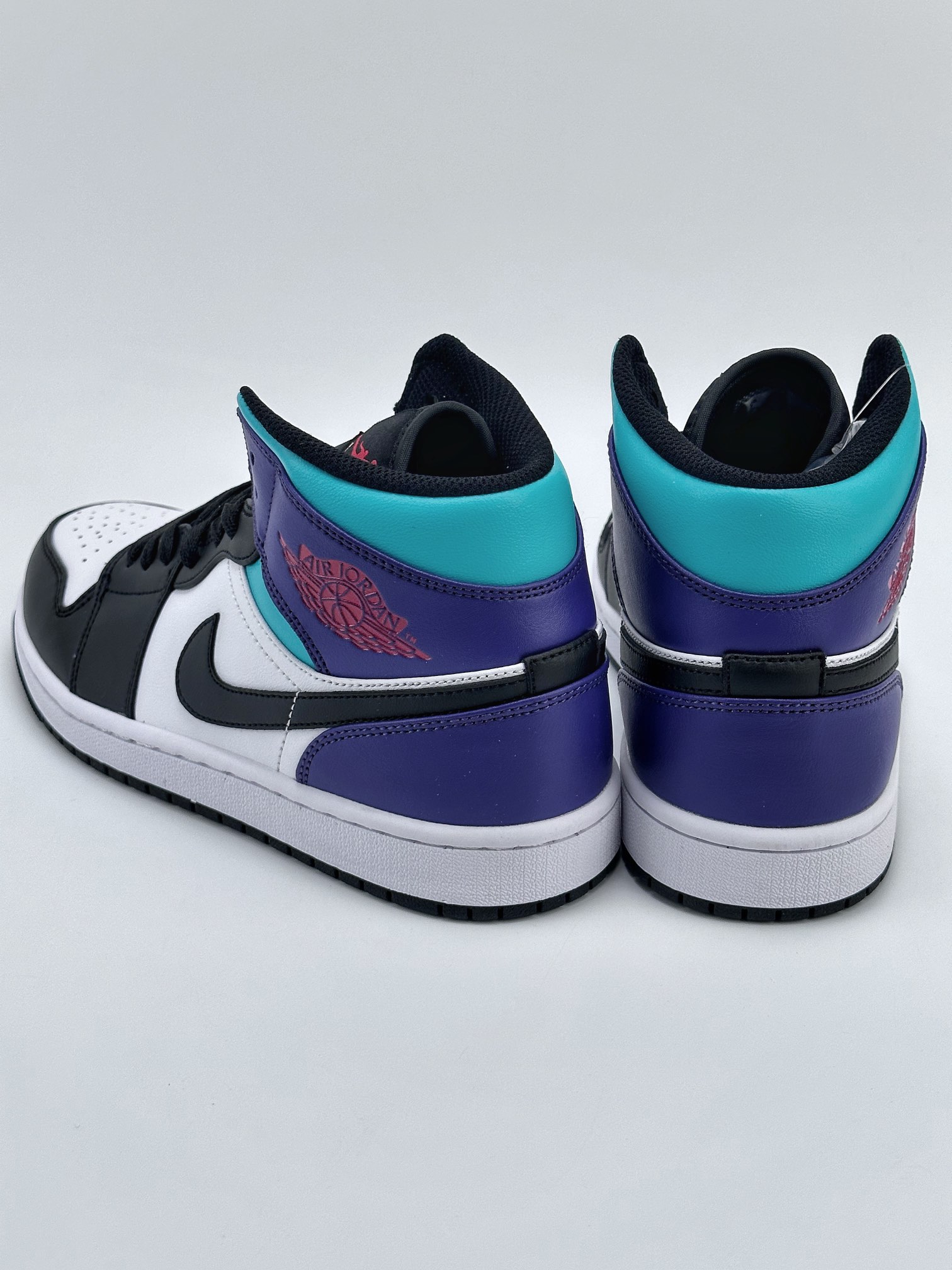 Air Jordan 1 Mid Black White Purple DQ8426-154