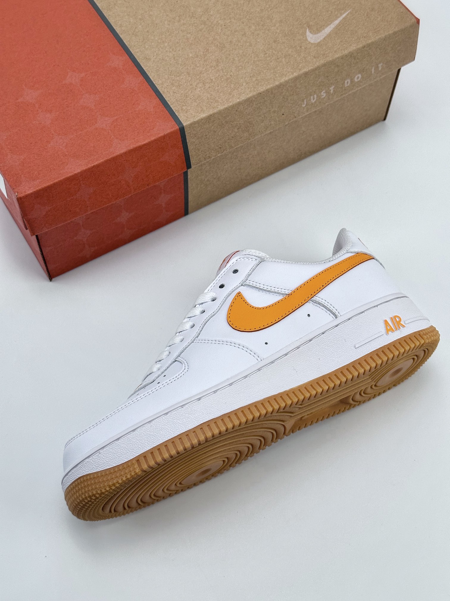 Nike Air Force 1 Low 07 ”University Gold” 白黄 FD7039-100