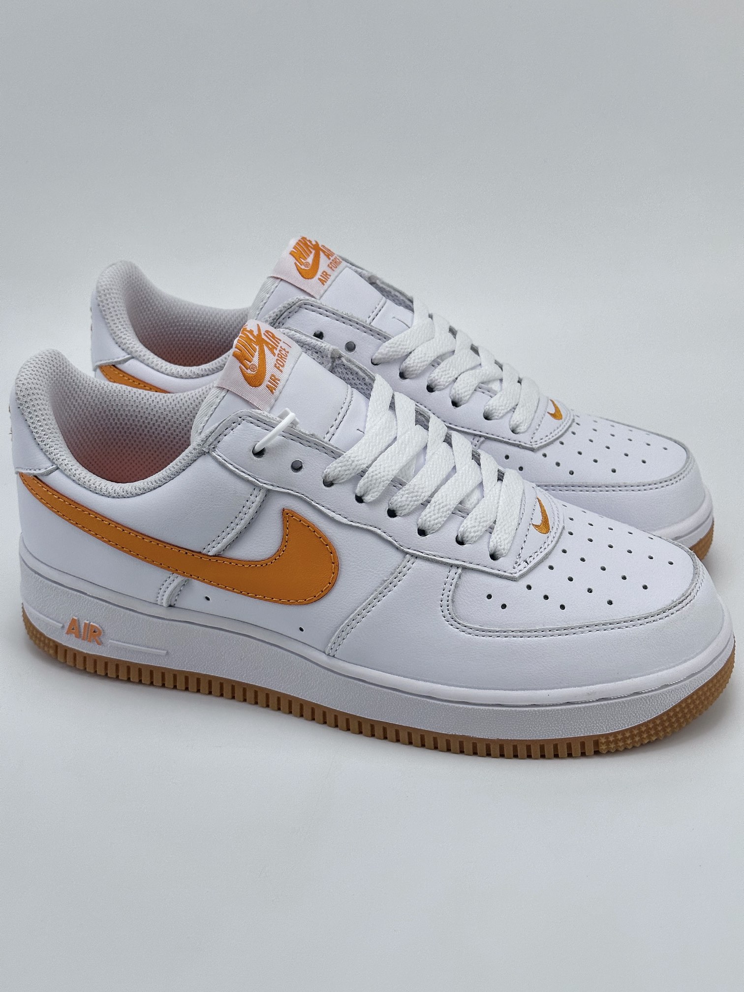 Nike Air Force 1 Low 07 ”University Gold” 白黄 FD7039-100