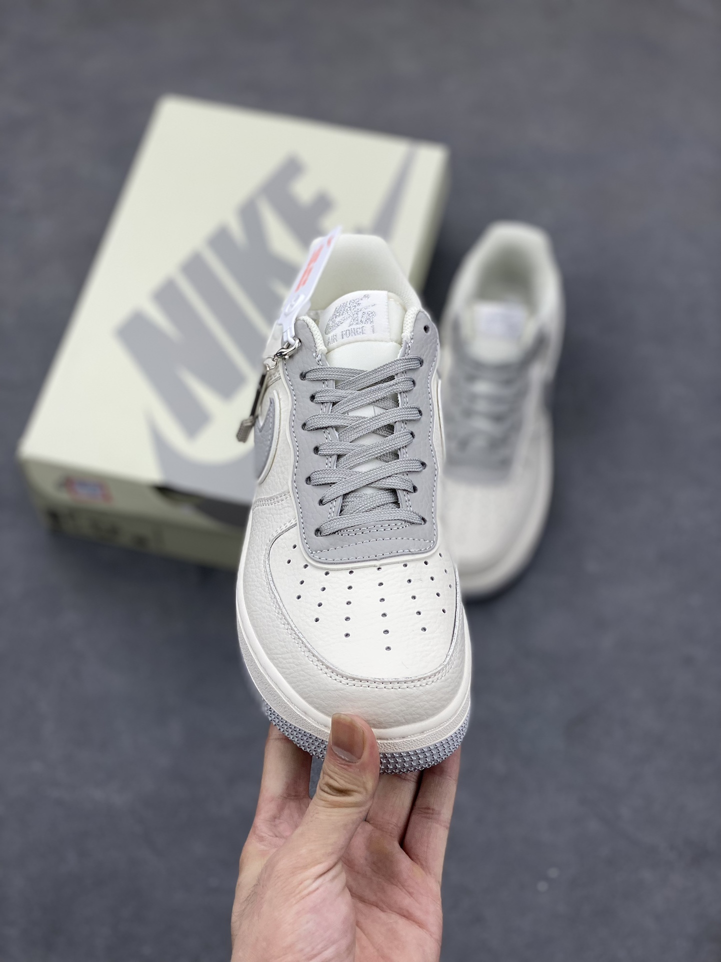 40TH x Nike Air Force 1 '07 Low Sneakers - Stylish & Comfortable 3 i1693167249 5659 1
