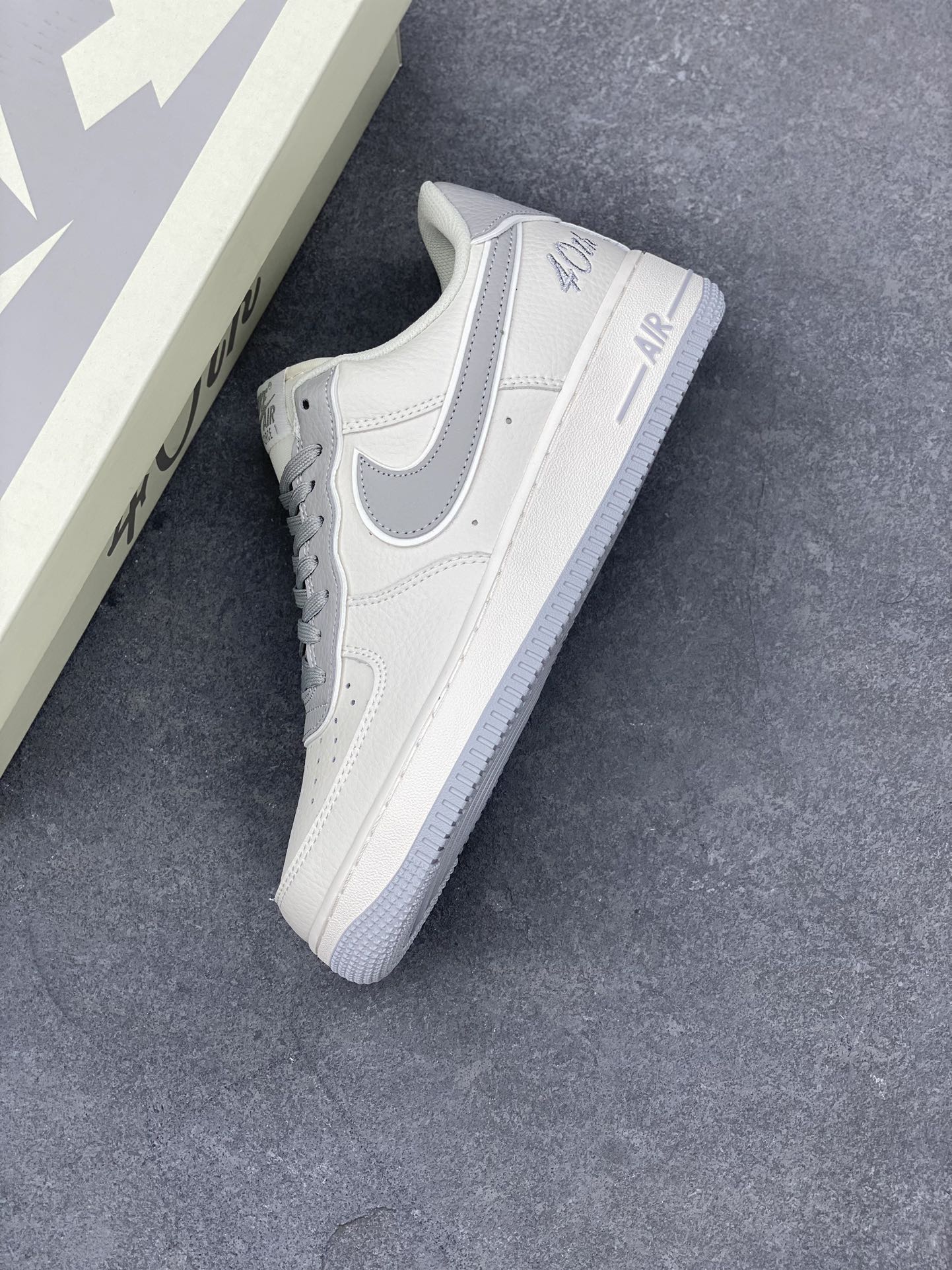 40TH x Nike Air Force 1 '07 Low Sneakers - Stylish & Comfortable 8 i1693167249 6683 6