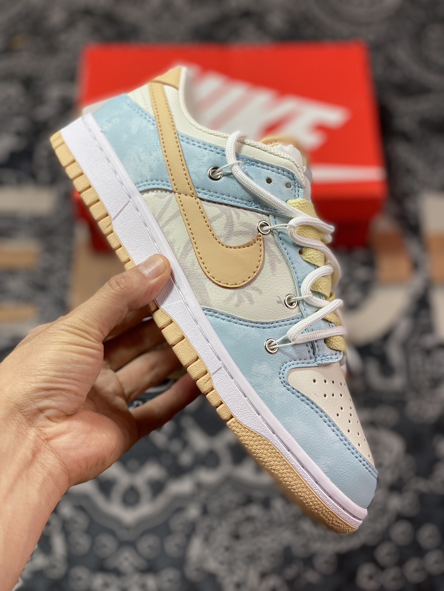 Nike SB Dunk Low ”Beige/Light Blue” Dunk Series Low-top Casual Sports Skateboard Shoes ”Sea Salt Coconut Cloud Rice Blue Binding Rope” DV0831-003