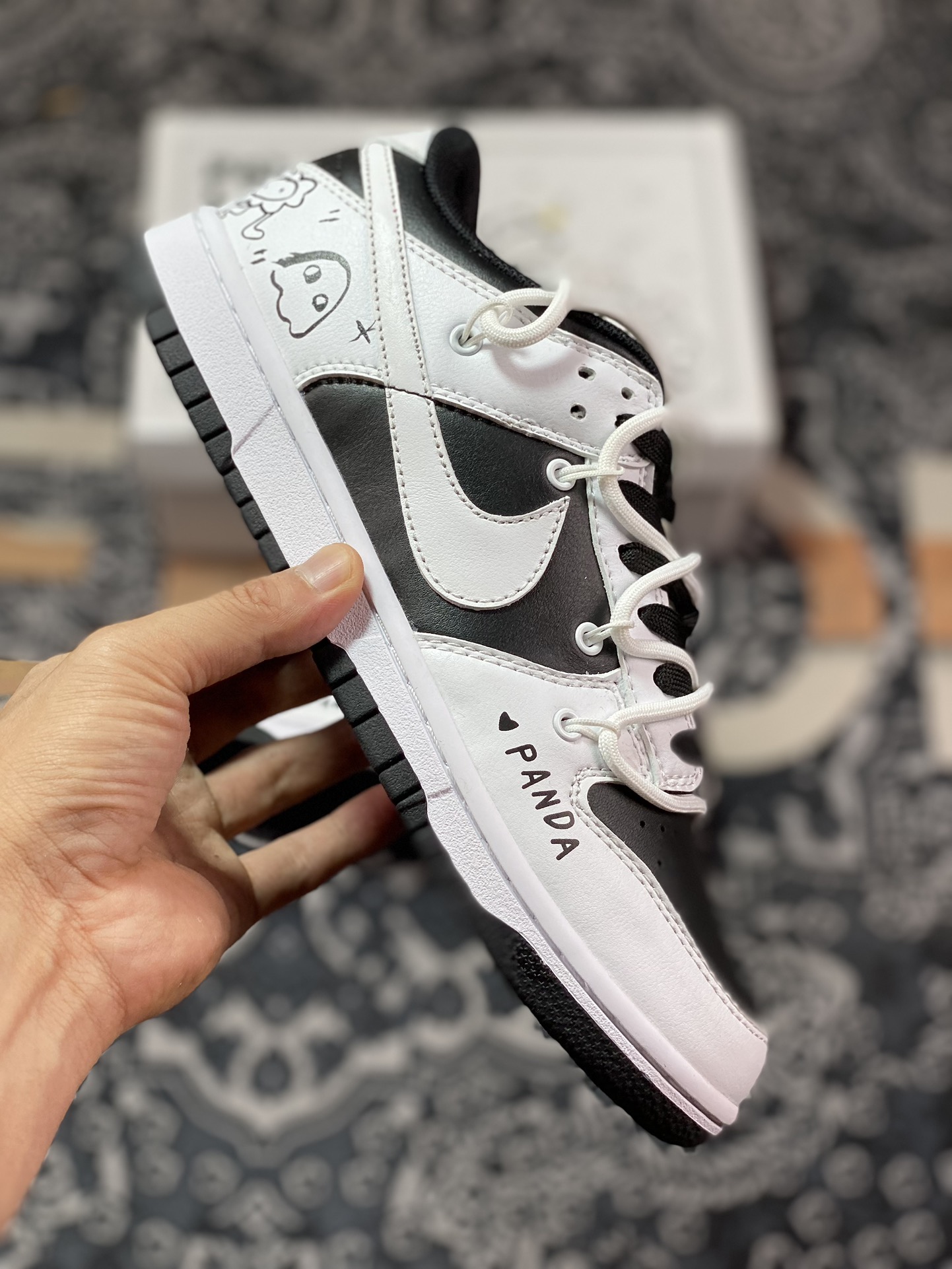 Nike Dunk Low Panda Mischief DD1391-100