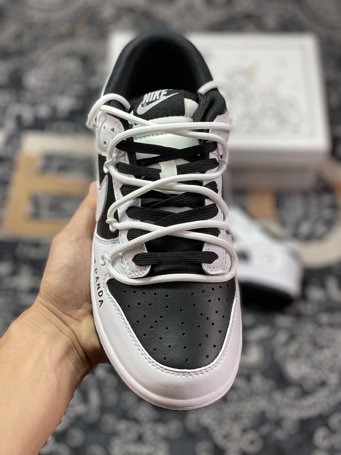 Nike Dunk Low Panda Mischief DD1391-100